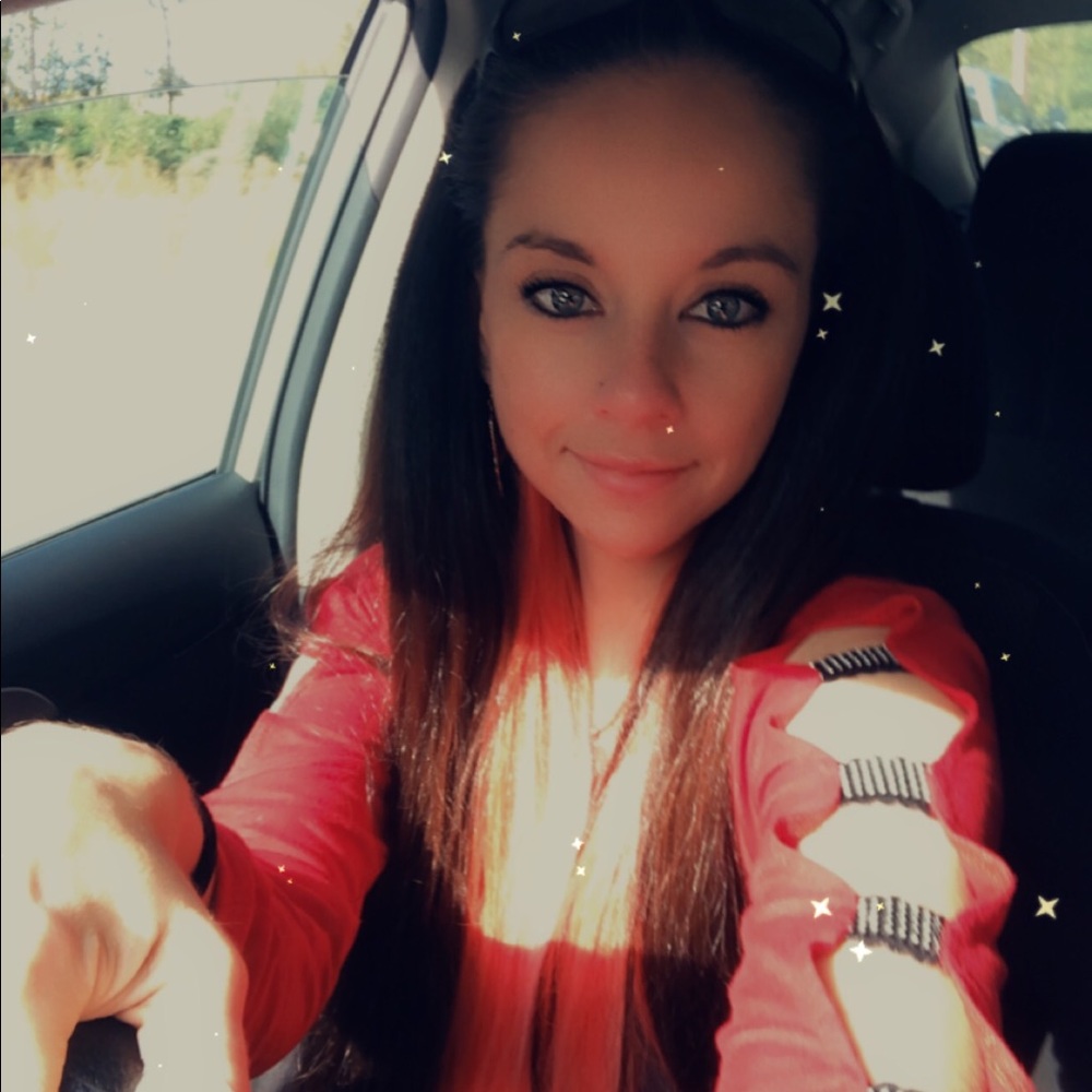 Meet your Posher, Jessica